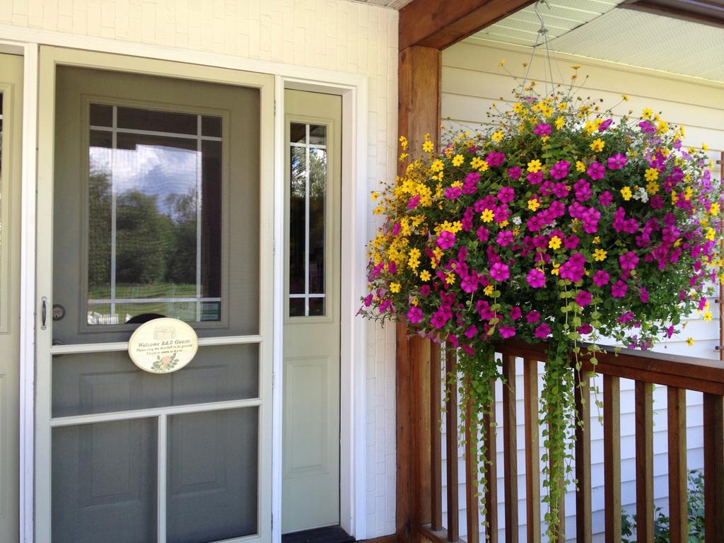 Alaska Garden Gate B&B Palmer Exterior photo